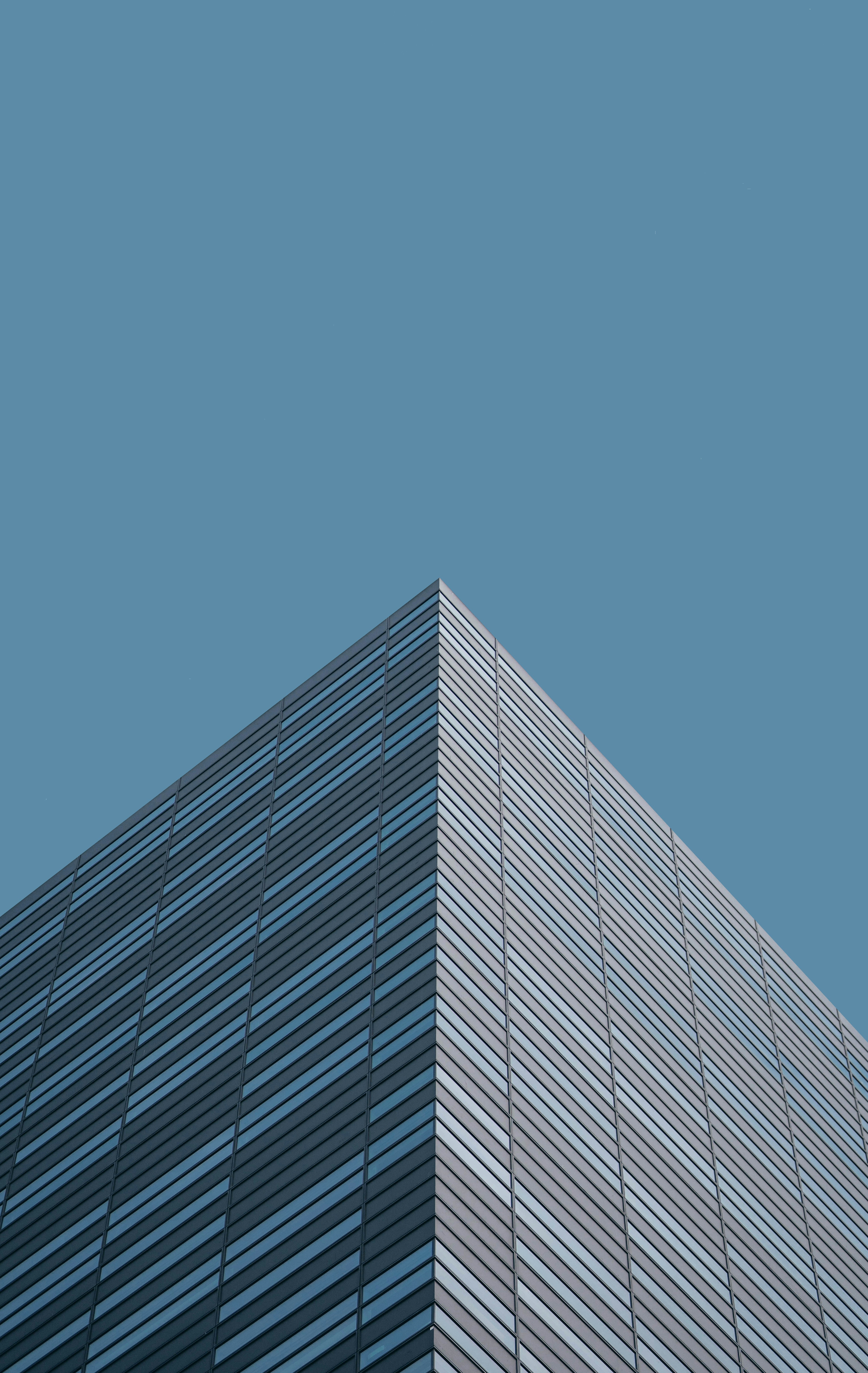 alexander-naglestad-LxglD1fxMMM-unsplash